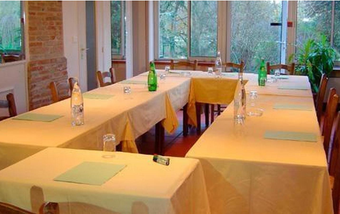 Le Ratelier Hotel Montaigut-sur-Save Buitenkant foto