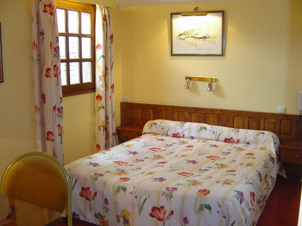 Le Ratelier Hotel Montaigut-sur-Save Buitenkant foto